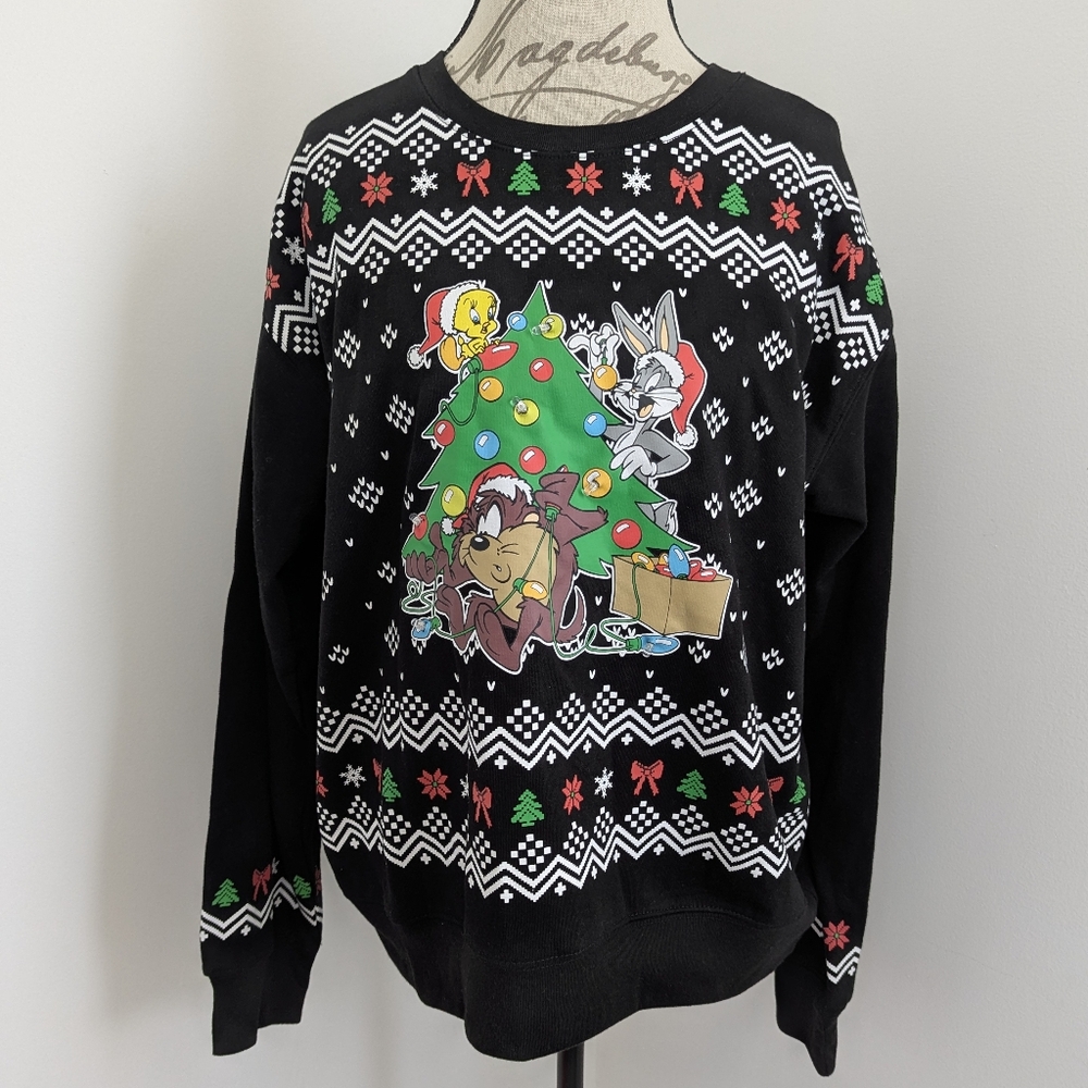 Looney Tunes Light Up Christmas Sweater L
